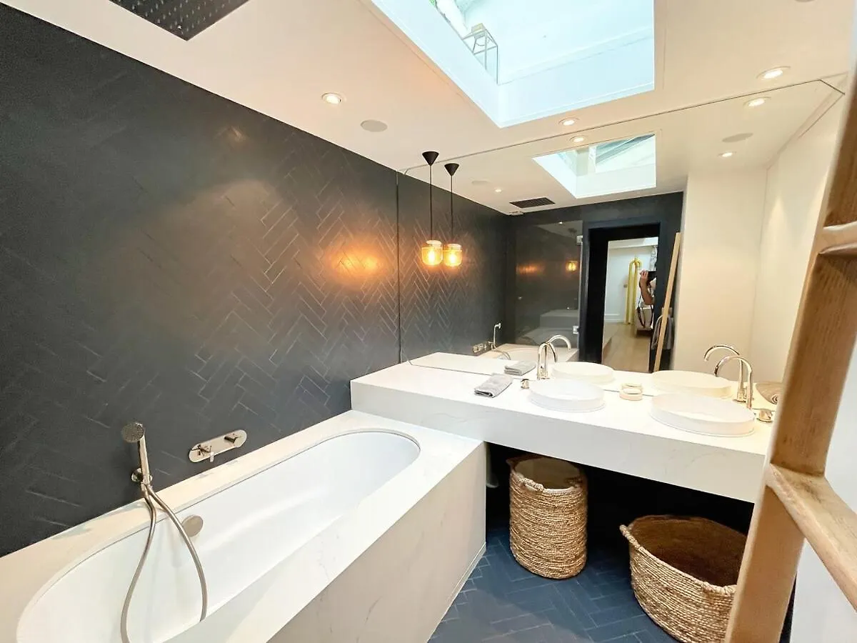 Luxueux 3 Chambres | Hammam | Coeur Du Marais Paris France